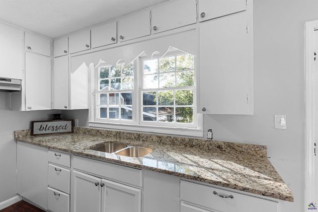 4241 Pinedale Drive, Macon, GA 31206