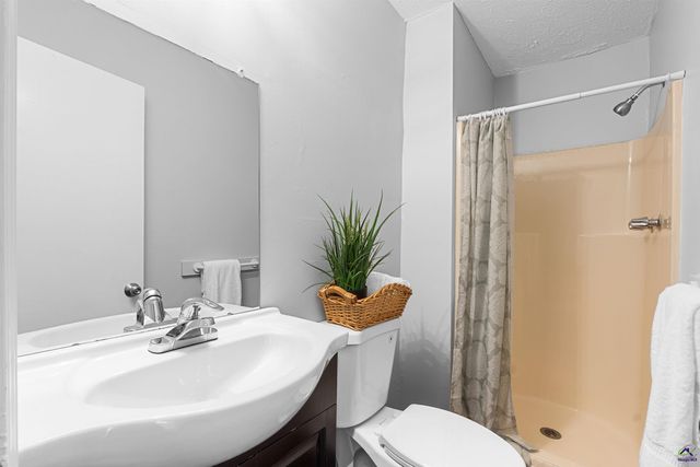 4241 Pinedale Drive, Macon, GA 31206