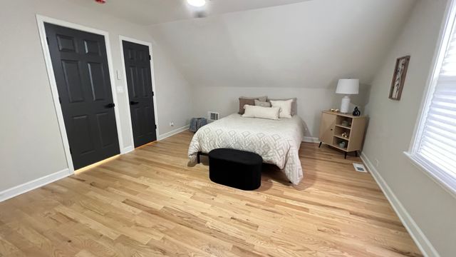 701 Hamilton Avenue, Aurora, IL 60505