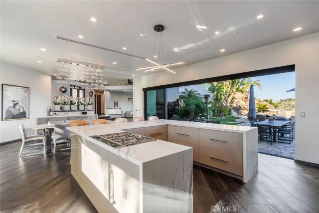 6 Colt, Bell Canyon, CA 91307