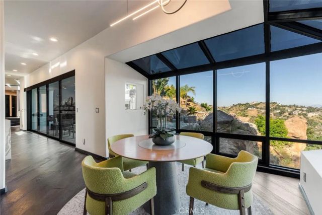 6 Colt, Bell Canyon, CA 91307
