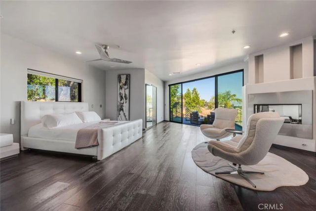 6 Colt, Bell Canyon, CA 91307