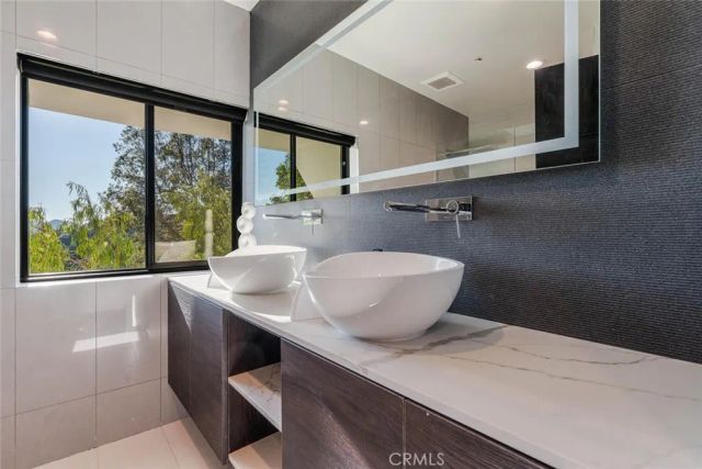 6 Colt, Bell Canyon, CA 91307