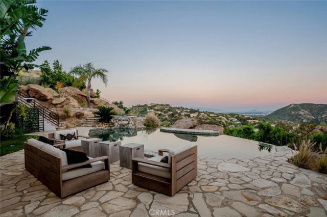 6 Colt, Bell Canyon, CA 91307