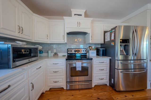 6607 Sunset Avenue, Panama City Beach, FL 32408