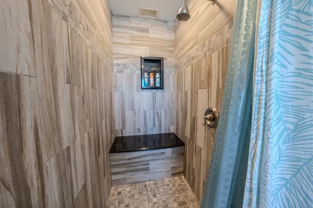 6607 Sunset Avenue, Panama City Beach, FL 32408