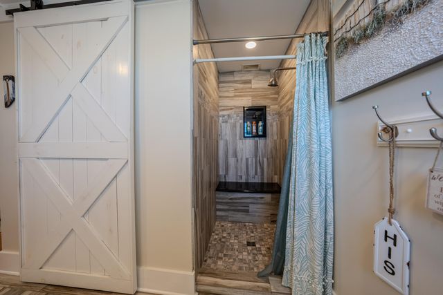 6607 Sunset Avenue, Panama City Beach, FL 32408