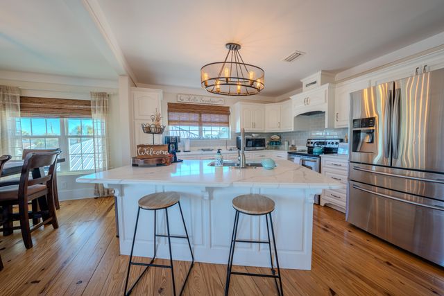 6607 Sunset Avenue, Panama City Beach, FL 32408