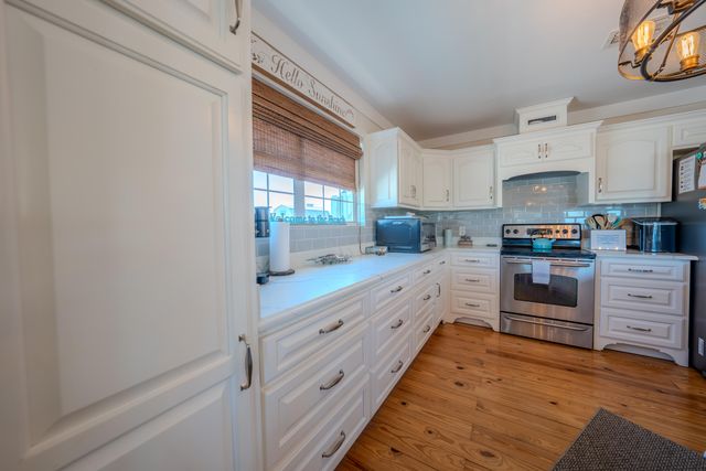 6607 Sunset Avenue, Panama City Beach, FL 32408