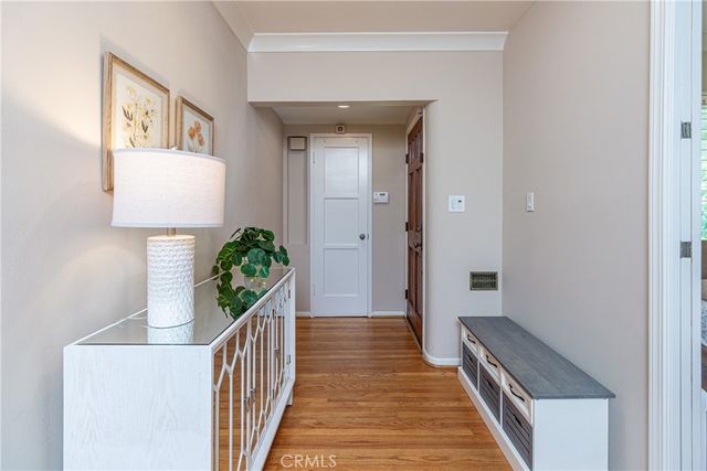 409 S Lamer Street, Burbank, CA 91506