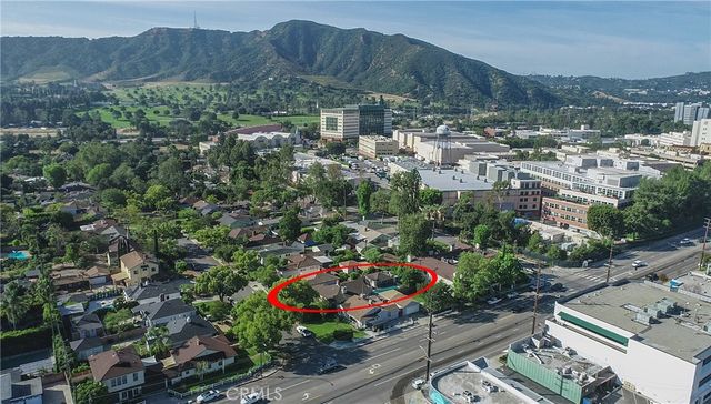 409 S Lamer Street, Burbank, CA 91506