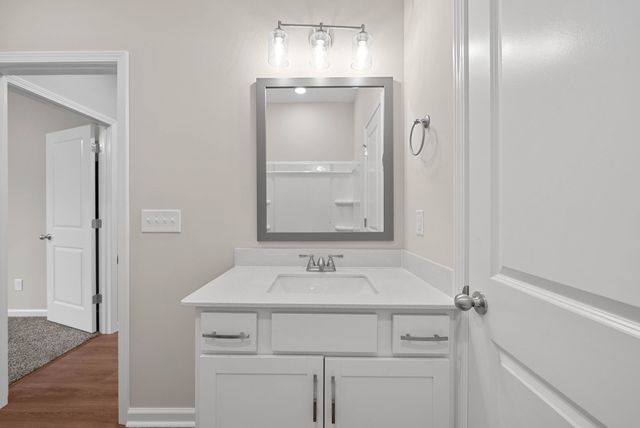 329 Cedar Ct A, Clarksville, TN 37042