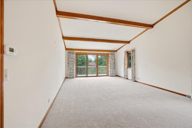 790 Garrison COURT, Delafield, WI 53018