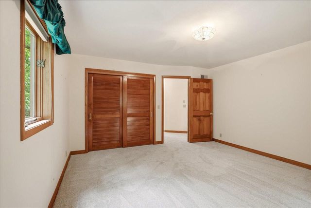 790 Garrison COURT, Delafield, WI 53018