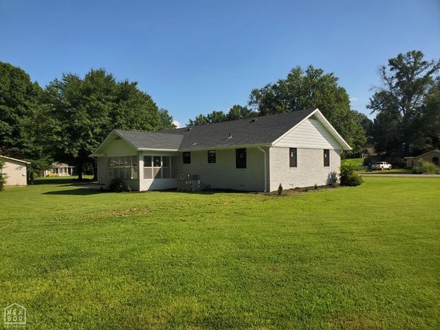 1017 Homecrest, Piggott, AR 72454