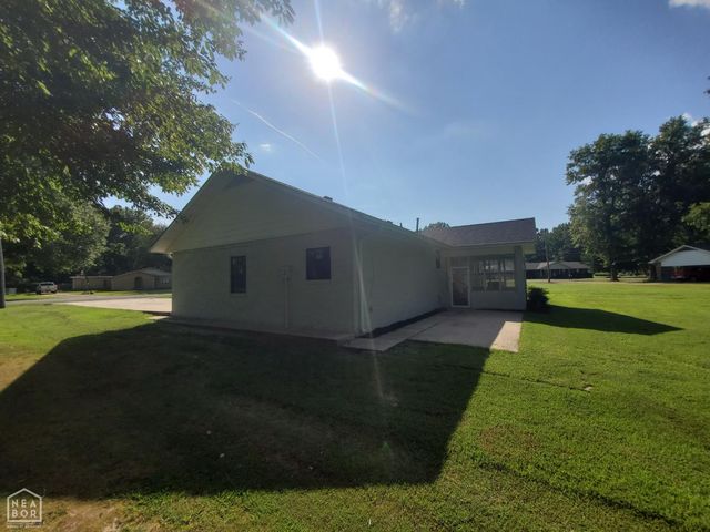 1017 Homecrest, Piggott, AR 72454