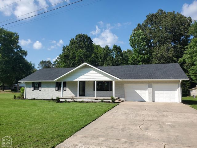 1017 Homecrest, Piggott, AR 72454