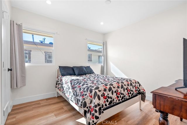 2701 Arlington Avenue, Los Angeles, CA 90018