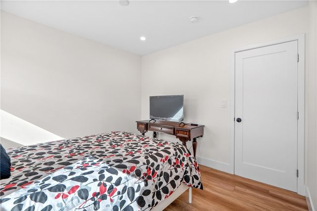 2701 Arlington Avenue, Los Angeles, CA 90018