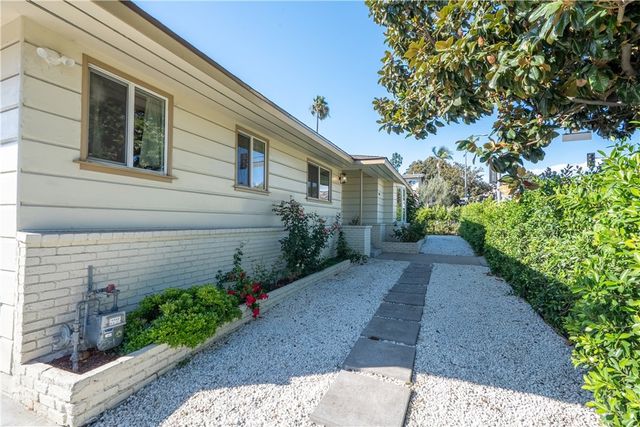 2701 Arlington Avenue, Los Angeles, CA 90018