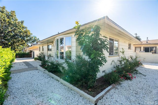 2701 Arlington Avenue, Los Angeles, CA 90018