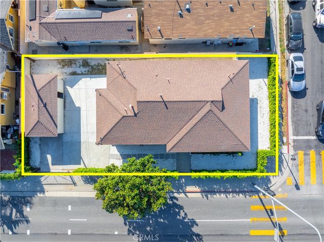 2701 Arlington Avenue, Los Angeles, CA 90018