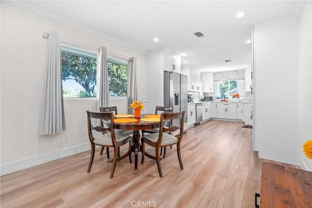 2701 Arlington Avenue, Los Angeles, CA 90018