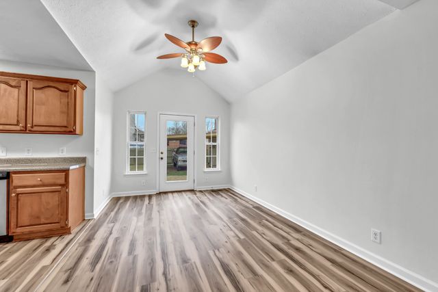 327 N Harris Rd, Portland, TN 37148