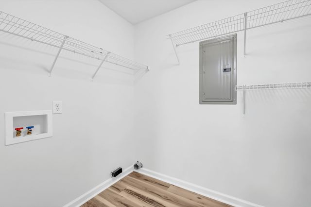 327 N Harris Rd, Portland, TN 37148