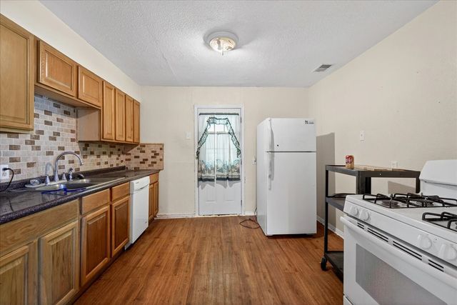 4001 S Peachtree Road, Balch Springs, TX 75180