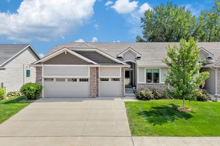 9164 Geanna Court, West Des Moines, IA 50266