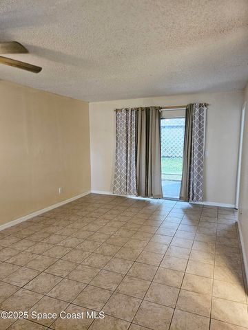 3020 Sir Hamilton Circle 5, Titusville, FL 32780