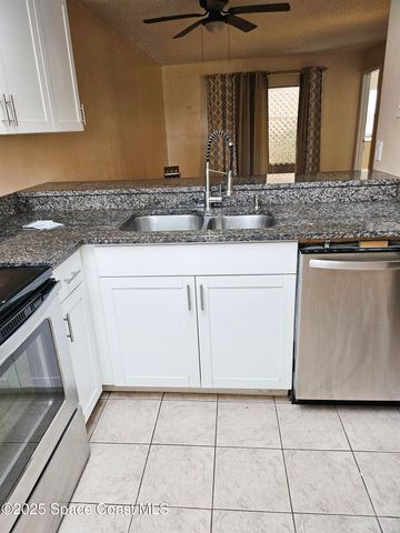 3020 Sir Hamilton Circle 5, Titusville, FL 32780