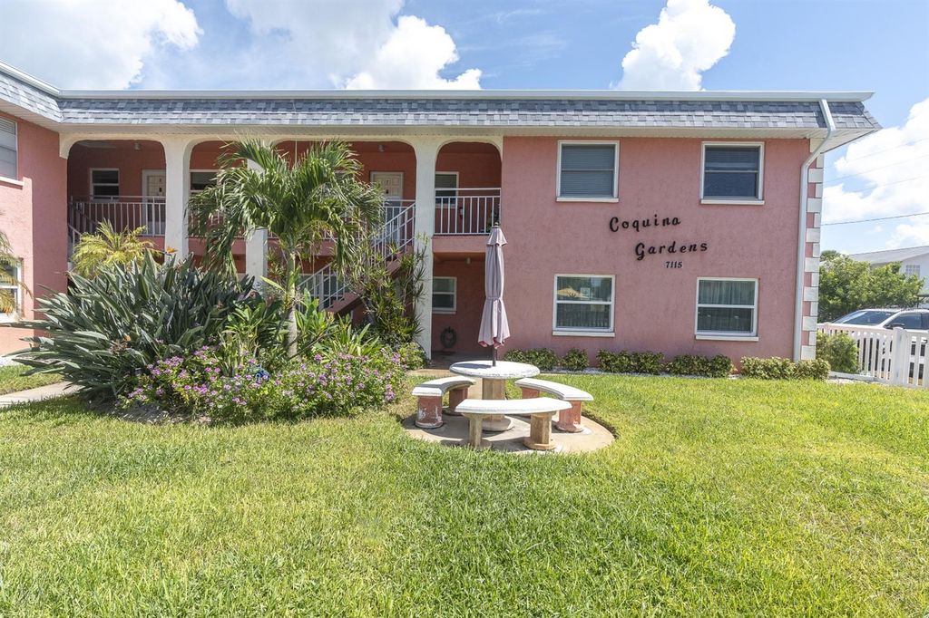 7115 COQUINA WAY 4, St Pete Beach, FL 33706