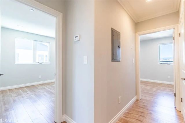 1739 Longwood Avenue, Los Angeles, CA 90019