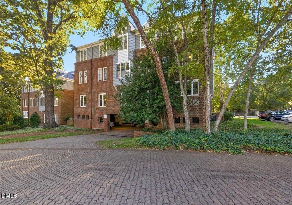 761 Bishops Park Drive 201, Raleigh, NC 27605