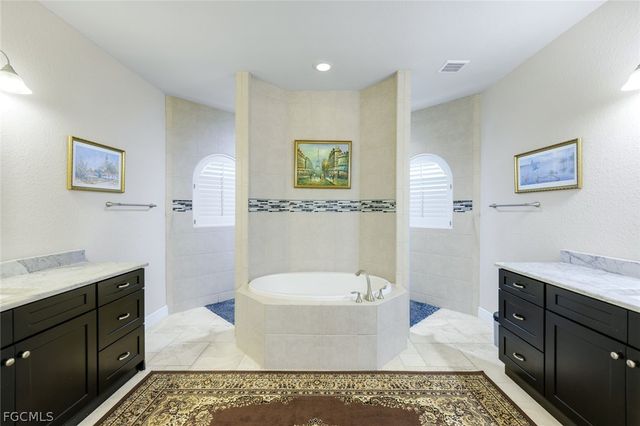 2364 NW 39th AVE, Cape Coral, FL 33993