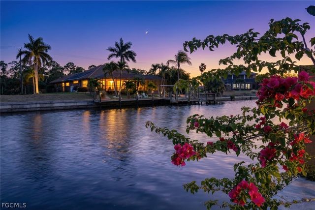 2364 NW 39th AVE, Cape Coral, FL 33993