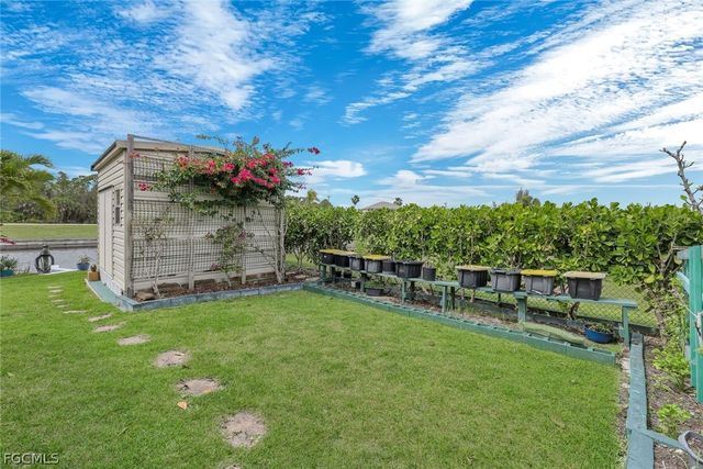 2364 NW 39th AVE, Cape Coral, FL 33993