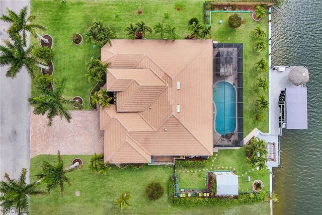 2364 NW 39th AVE, Cape Coral, FL 33993