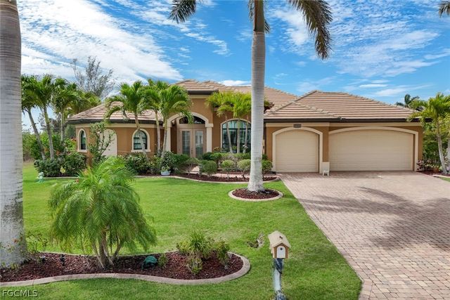 2364 NW 39th AVE, Cape Coral, FL 33993