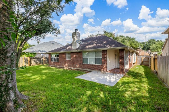 1106 Kerri Ct Court, Sugar Land, TX 77479