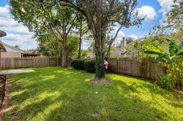 1106 Kerri Ct Court, Sugar Land, TX 77479