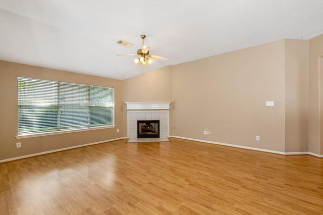 1106 Kerri Ct Court, Sugar Land, TX 77479