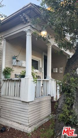 1715 Toberman Street, Los Angeles, CA 90015