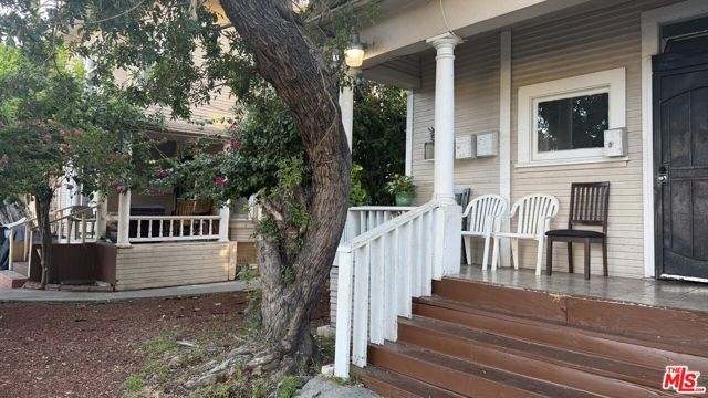 1715 Toberman Street, Los Angeles, CA 90015
