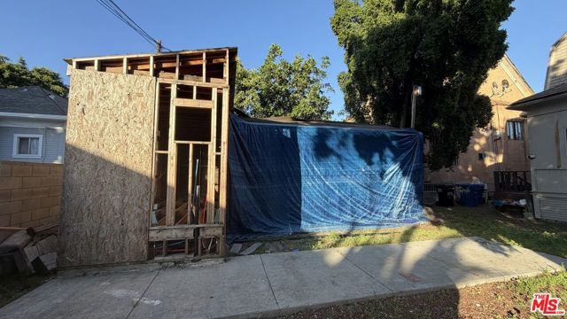 1715 Toberman Street, Los Angeles, CA 90015