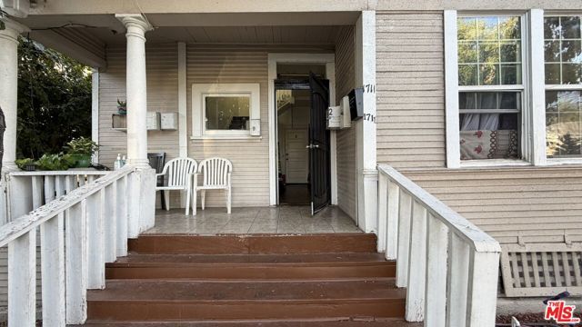 1715 Toberman Street, Los Angeles, CA 90015