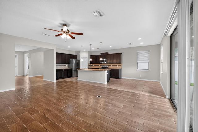 2130 LANDSIDE DRIVE, Valrico, FL 33594