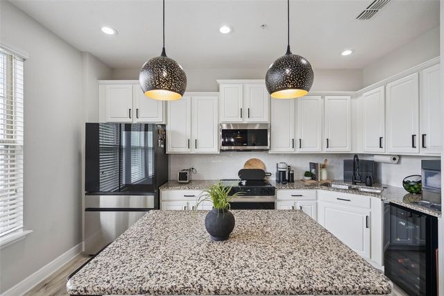 10554 GREEN IVY LANE, Orlando, FL 32832